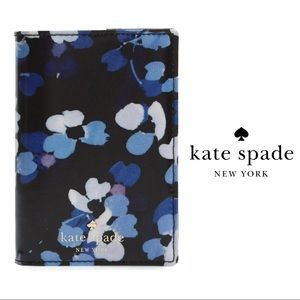 🍾HP🍾 NWOT Kate Spade ♠️ New York Passport holder